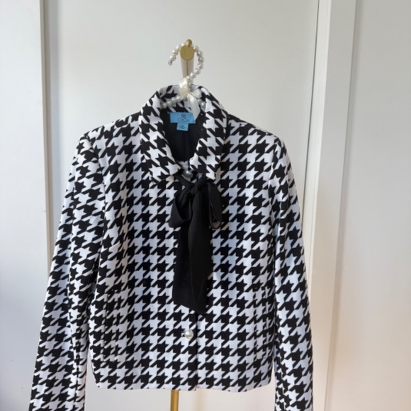 CeCe Black & White Houndstooth Tie-Neck Jacket - Picture 6 of 7